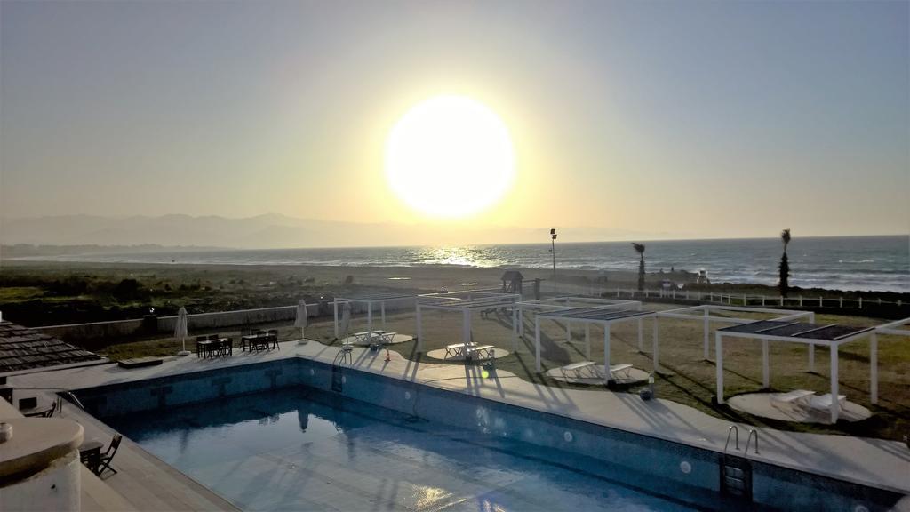 Aphrodite Beachfront Penthouse Apartment Ghaziveran Buitenkant foto